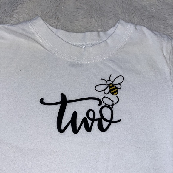 (3 for $10) gerber kids 2 tee - Picture 3 of 4